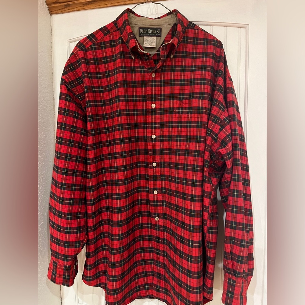 Vintage Deep River Trading Classic Red and Black Plaid Men's Shirt XL